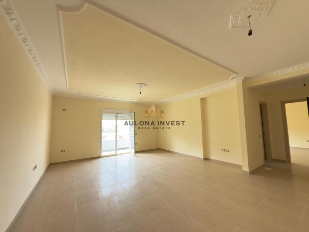 APPARTAMENTO 1+1 IN VENDITA LUNGOMARE-VALONA.