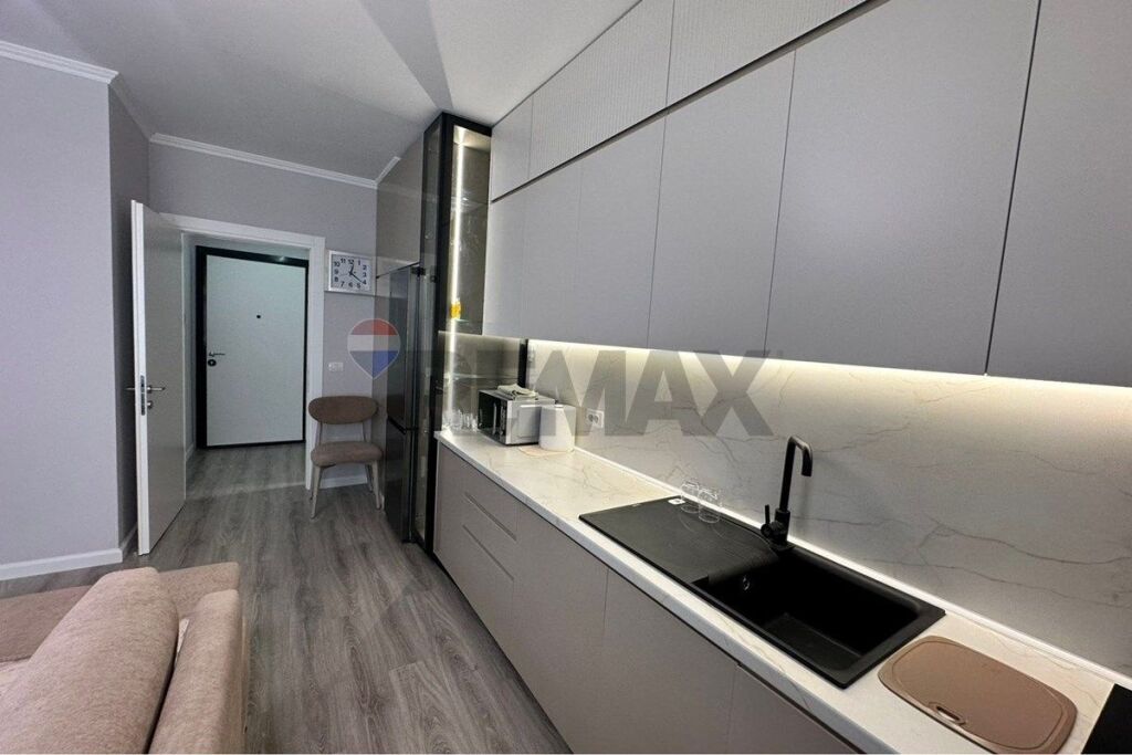 Apartament Luksoz 2+1 me qera Rruga Dritan Hoxha