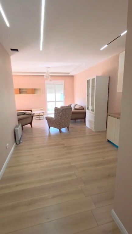 Jepet me qera Apartment 2+1+2 ne Durres