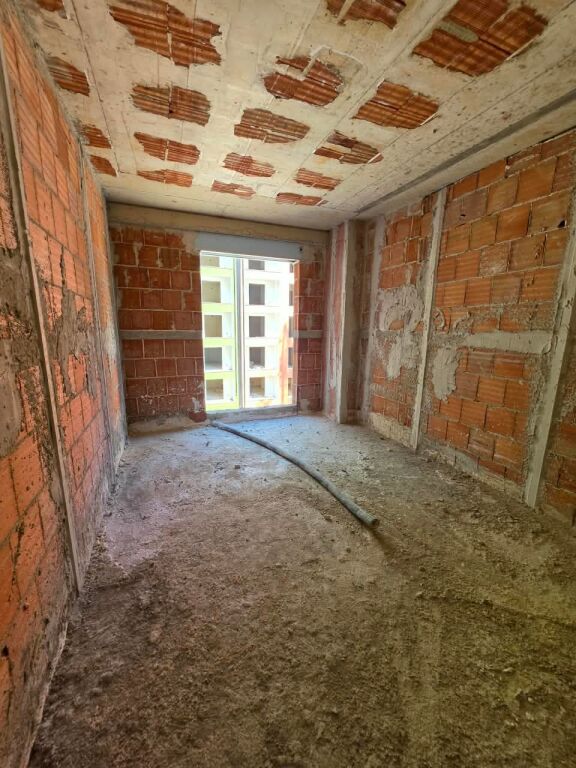 For Sale: 2+1+2 Bathrooms &amp; 2 Balconies 📍 Paskuqan - Ringside Residence ⬇️ €200/m² below market price Only €1050/m² from €1250/m² 😬, 4th Floor, Area 111.3 m² | €116,800 🔥