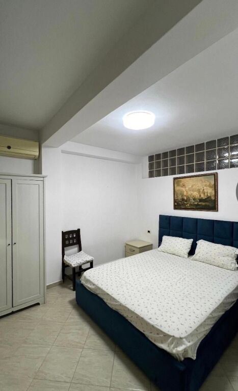 Jepet Me Qera Apartament 2+1+1 Ballkon