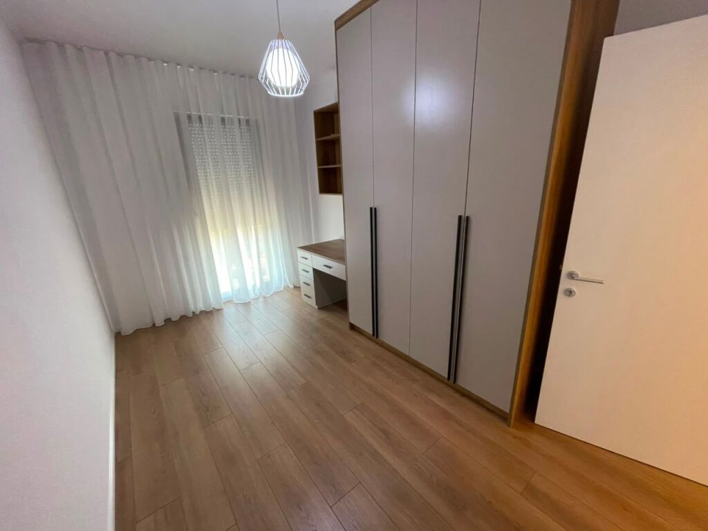 Rent, Apartment 2+1+2+Parking Space, Don Bosko, Tirana. Empire73709