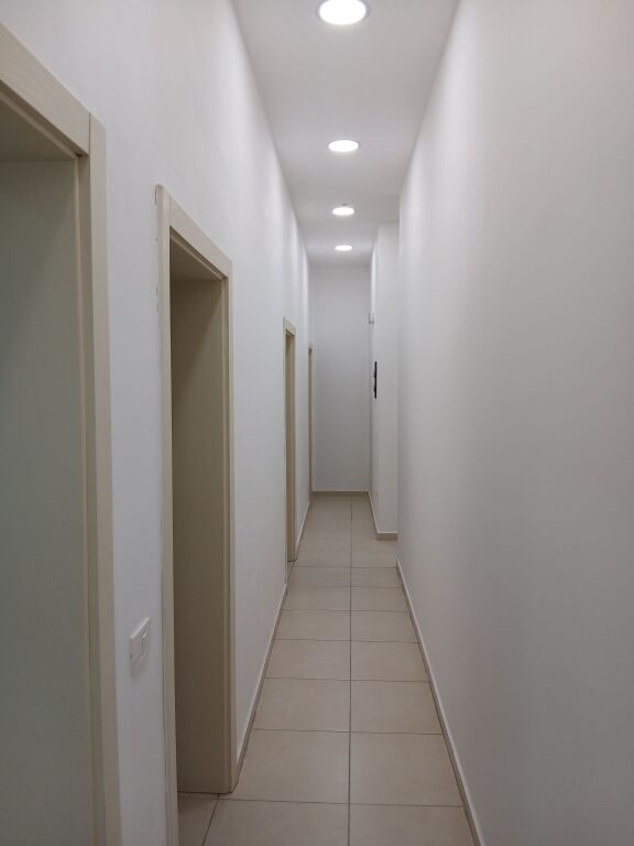 Shtëpi 3+1 me qera ne Kodren e Priftit, prane UET