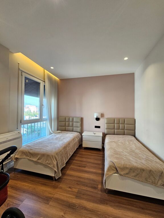 🏡 JEPET ME QIRA APARTAMENT 2+1+ post parkimi  –RRUGA 5 MAJI