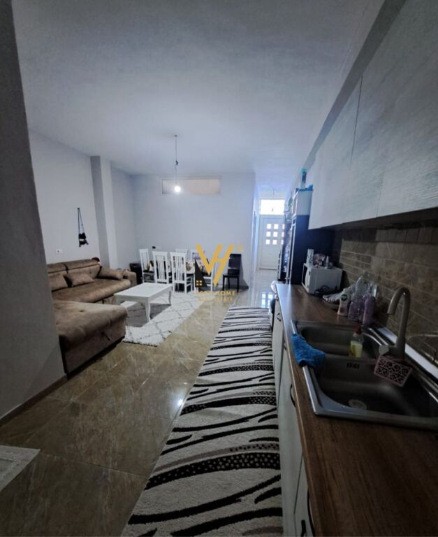 SHITET APARTAMENT 2+1 TE VOLLGA, DURRES 140.000 EURO