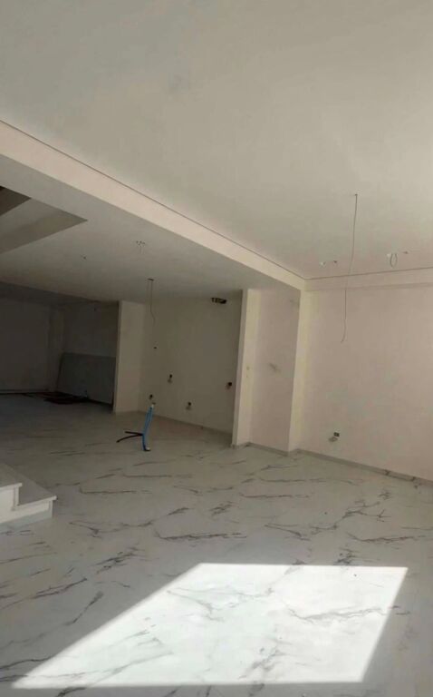 VENDESI DUPLEX A FRESK  193.9 M2