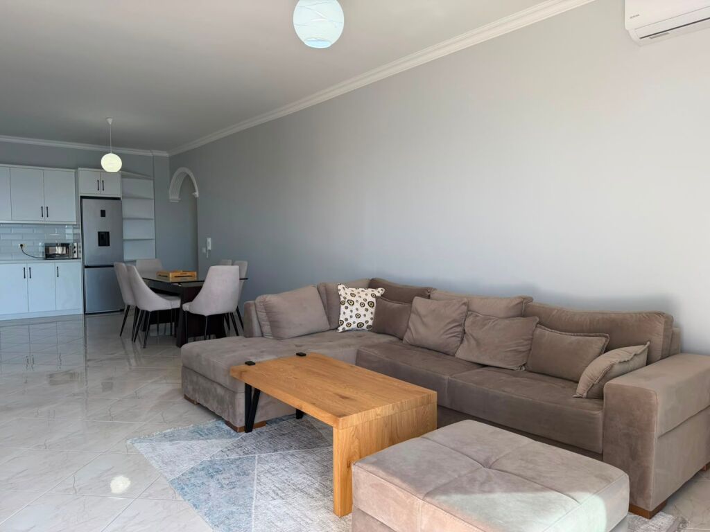 Super Appartamento 2+1 in Affitto Vista Mare, dal 1 Ottobre al 31 Maggio, Lungomare, Vlore