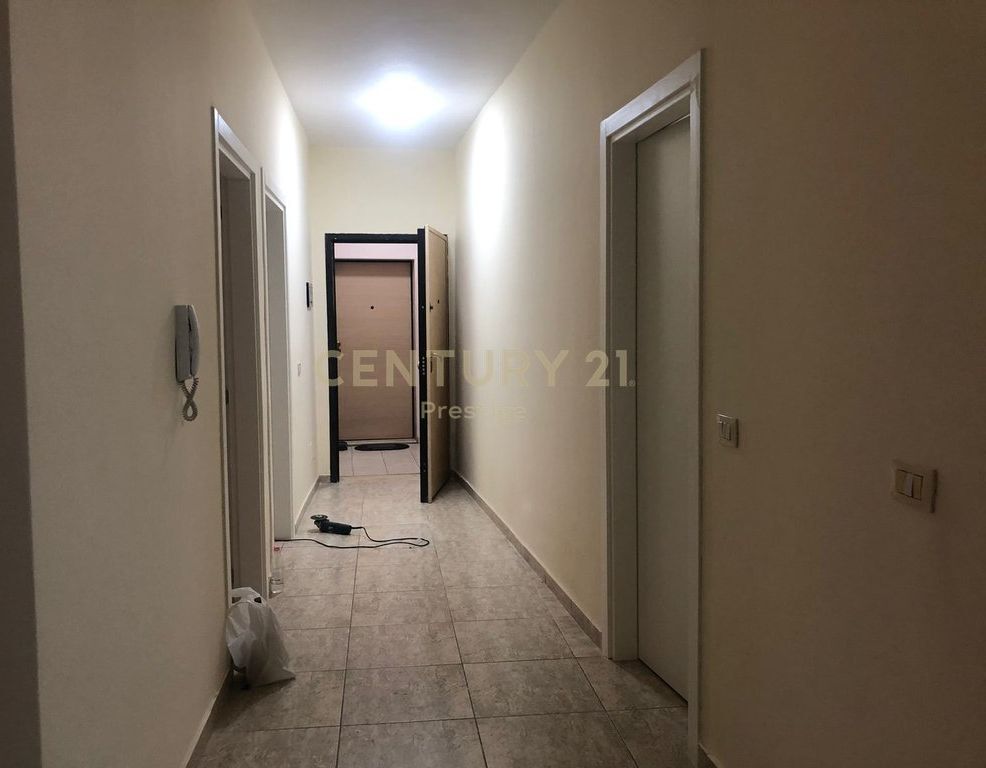 APARTMENT 2+1 FOR RENT, KAVAJES STREET, TIRANA!