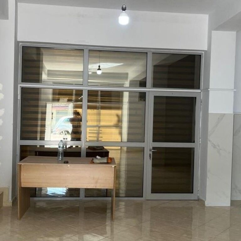 🏢✨ FOR RENT – BUSINESS PREMISES