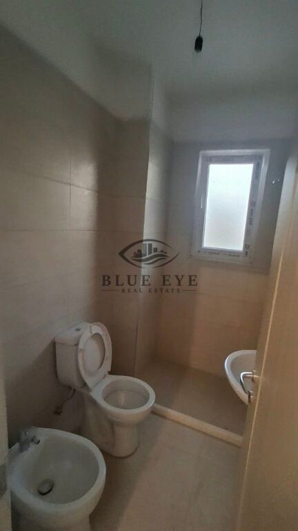 APARTAMENT 2+1+2 ME QERA – AFËR ZJARRFIKËSES!