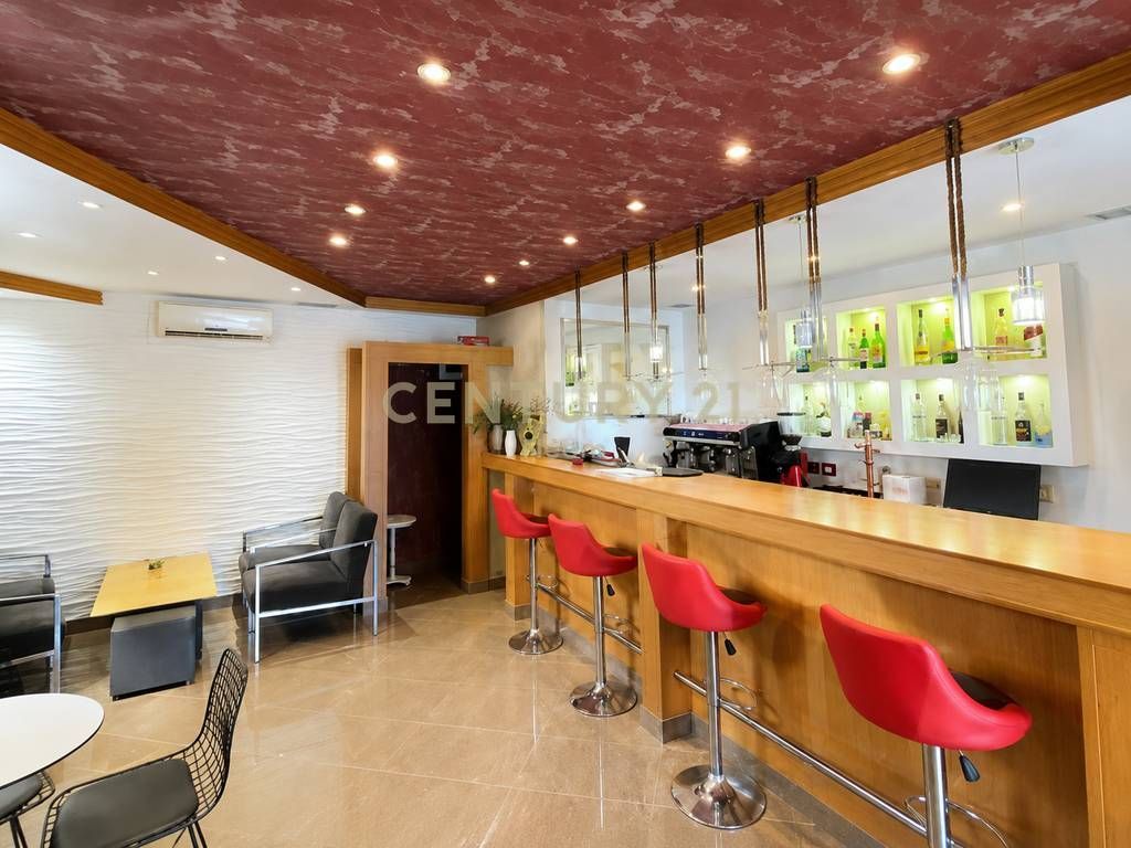 SHITET AMBIENT &amp; BIZNES BAR/KAFE NE FIER - 100000 EURO