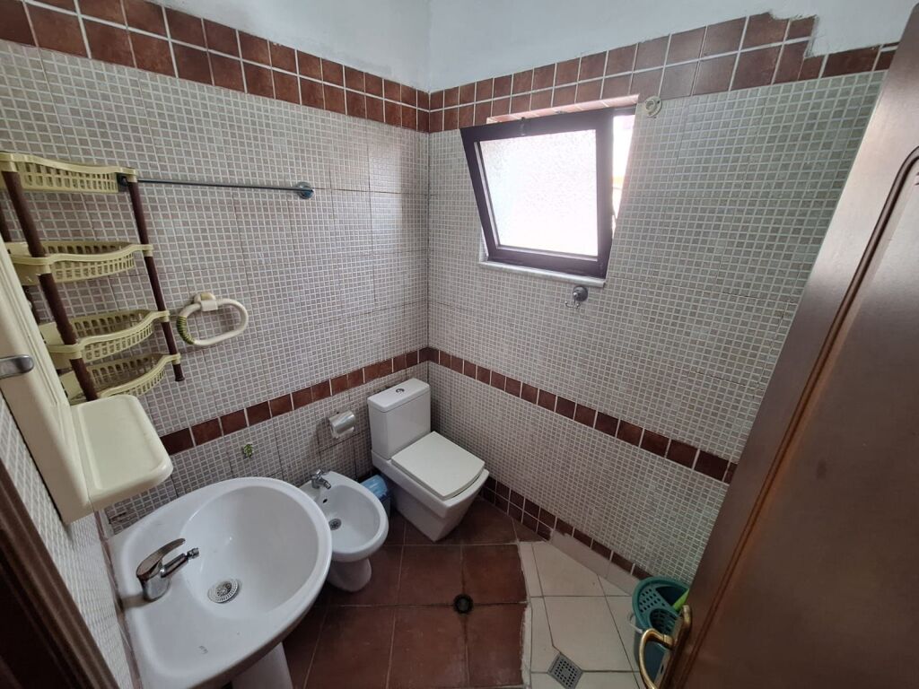 In affitto Piano Villa 2+1, vicino alla Facoltà di Medicina   ID 5468