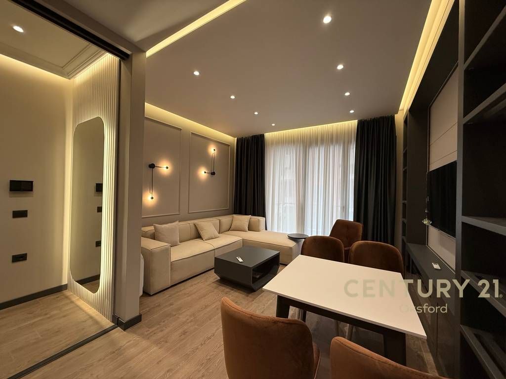 SHITET APARTAMENT 1+1 + POST PARKIMI , KOMPLEKSI “DELIORGJI” !
