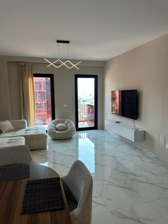 🏡✨ JEPET ME QIRA | SUPER APARTAMENT 3+1+2 ✨