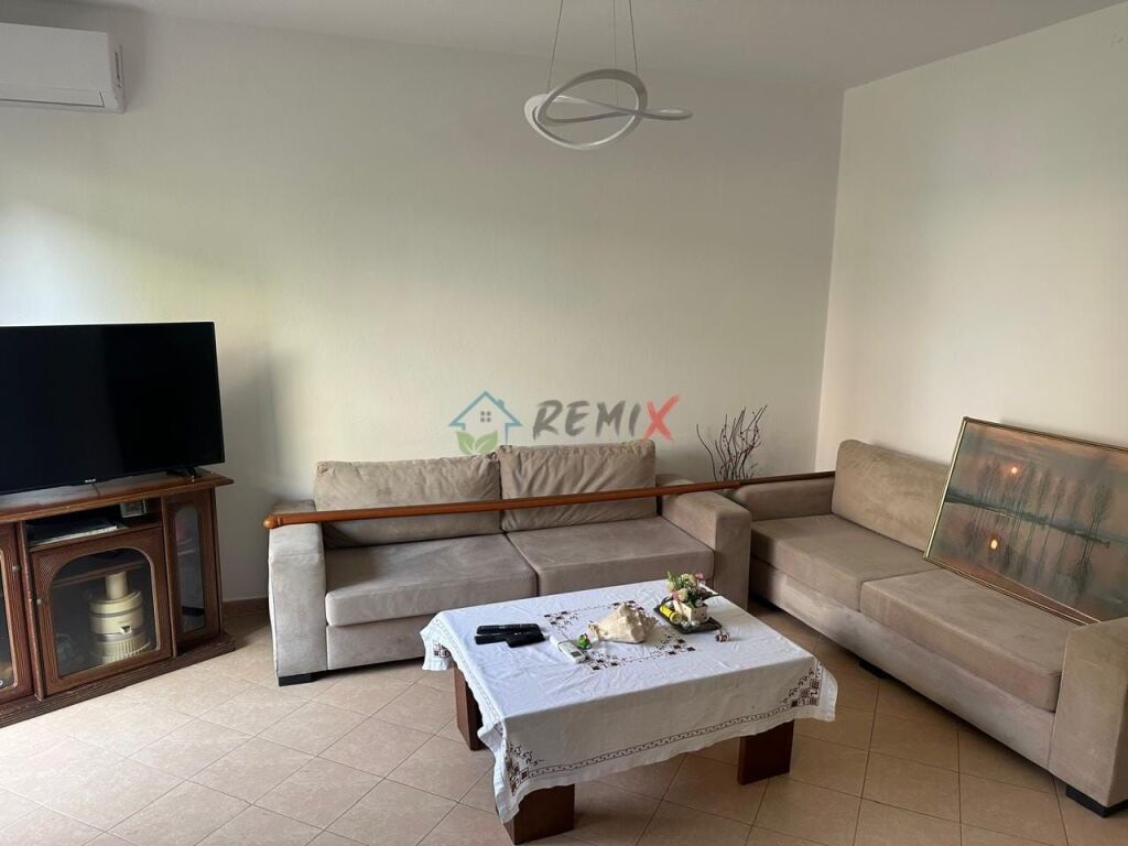 🏠 APARTAMENT 1+1 PËR QIRA – PRANË GJYKATËS, DURRËS