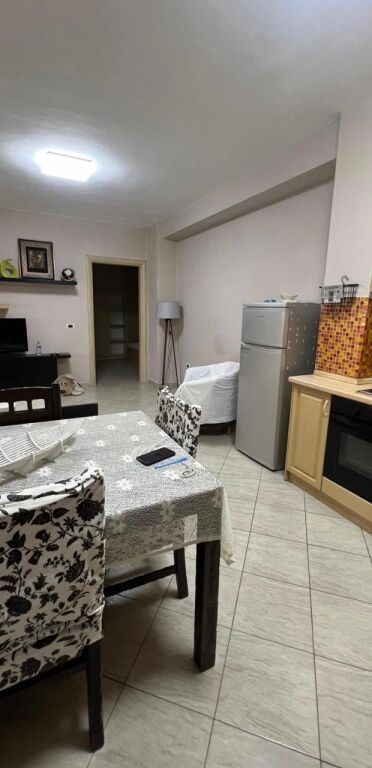 Jepet Me Qera Apartament 2+1+1 Ballkon