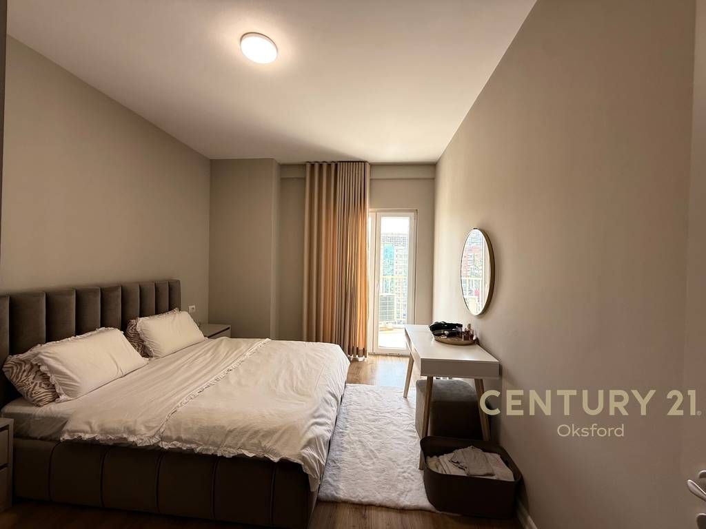 Apartment for rent 1+1 furnished opposite Ring Center, at Zogu I Zi!
