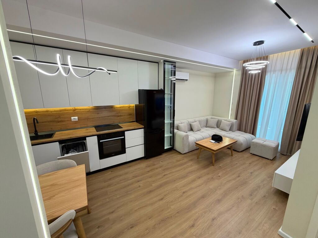 🏠 VENDESI SUPER APPARTAMENTO 1+1  📍 Ali Demi – Residenza Kaimi 12500000 lek