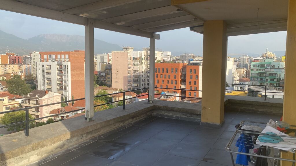 Studio apartment with panoramic veranda in Selvia
