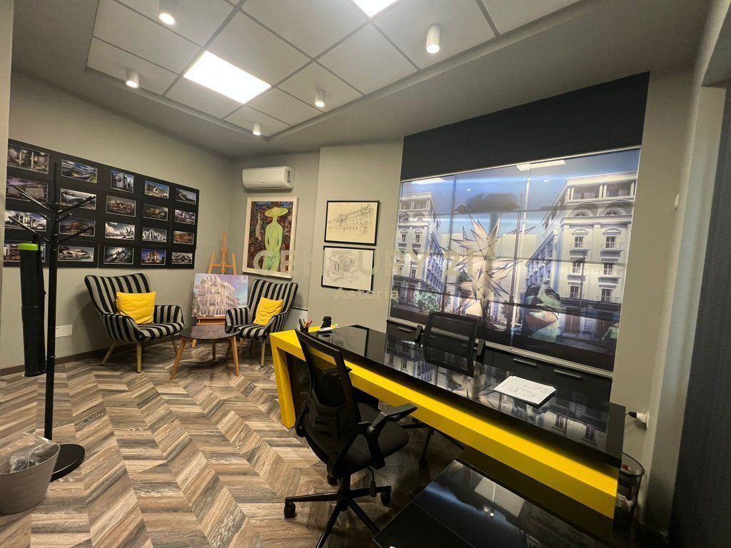 Office for sale at the Police Directorate – ideal for any business!