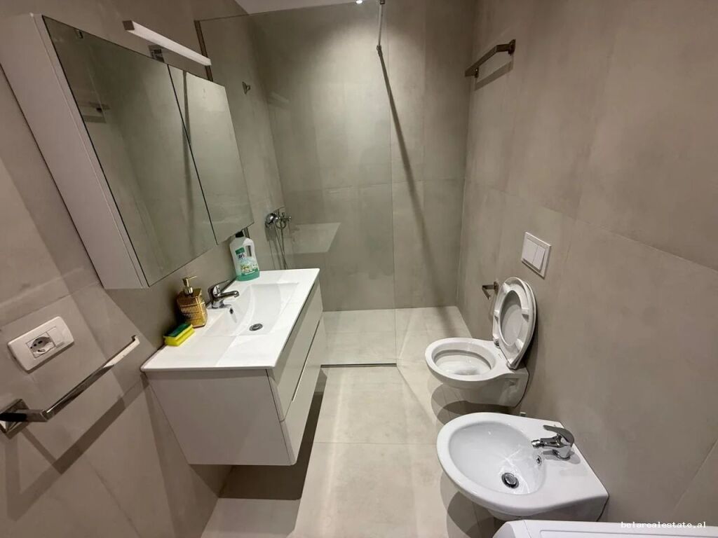 Apartment For Rent 1+1 Near 5 Maj (ID B2101896) Tirane