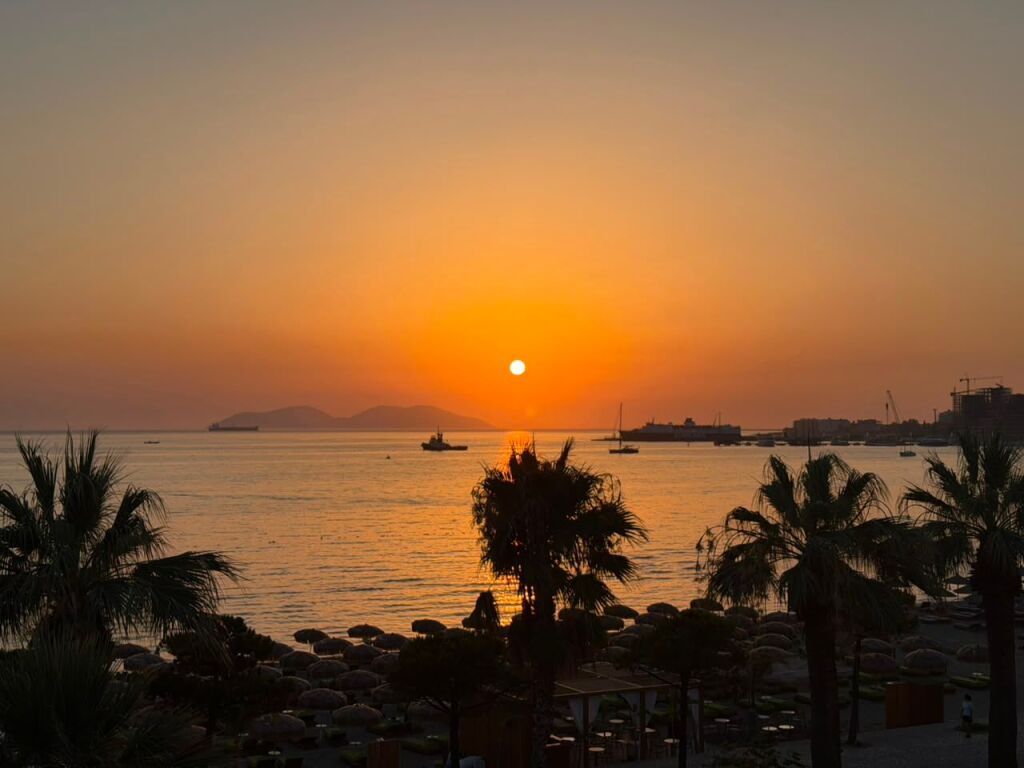 Apartament 2+1 me Qera me Pamje Deti, Tetor - Maj 📍 Lungomare, Vija e Parë, Big Scoop, Vlorë