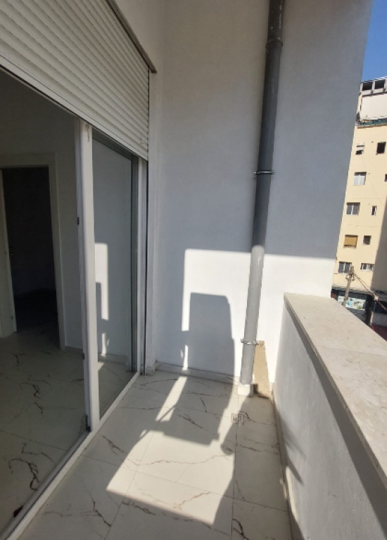 🏢 JEPET ME QIRA AMBIENT 2+1 | DONIKA CENTER