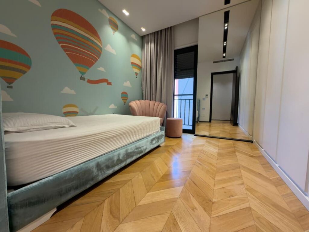 Apartament 2+1 me post parkimi Green City, Astir!