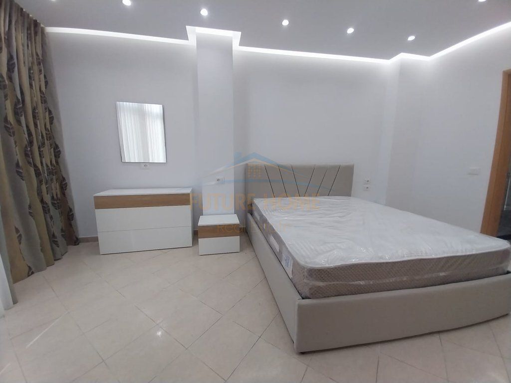 Affitto, Appartamento 2+1+2, Nuovo Anello, Tirana.