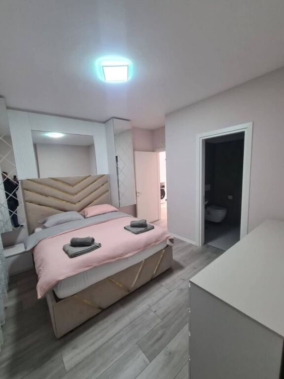 Affittasi appartamento 2+1 + 2 - Univers City, Tirana