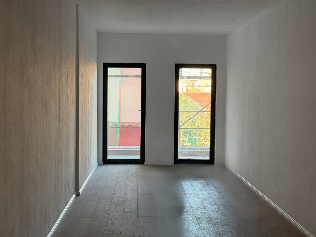 APOFFICE FOR RENT - 77m2 | GALERIA ROMA, RRUGA E KAVAJËS