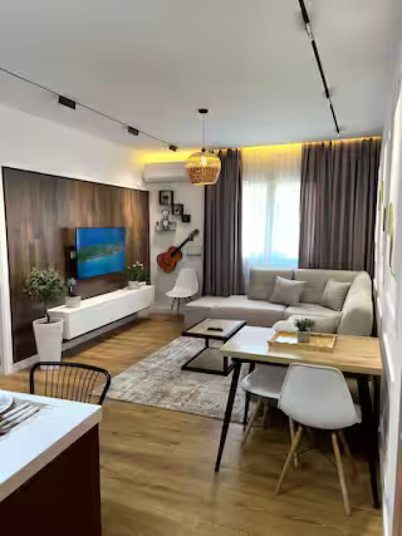 🏡 Appartamento arredato 2+1 in vendita – Astir, Via Aleksandri i Madh