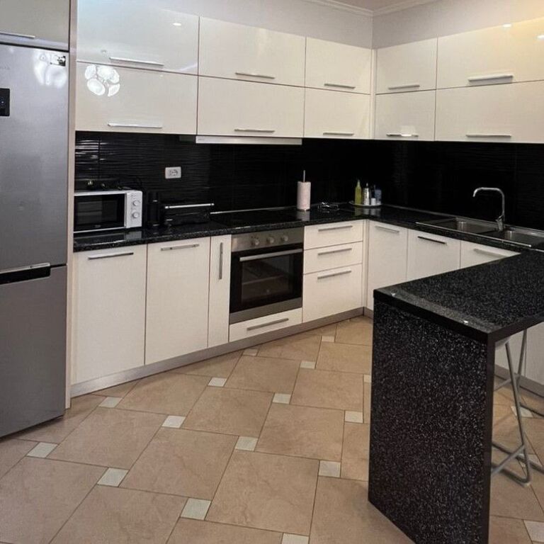 🏡 APARTMENT 2+1+2 WITH VERANDA FOR RENT | DIBRËS STREET
