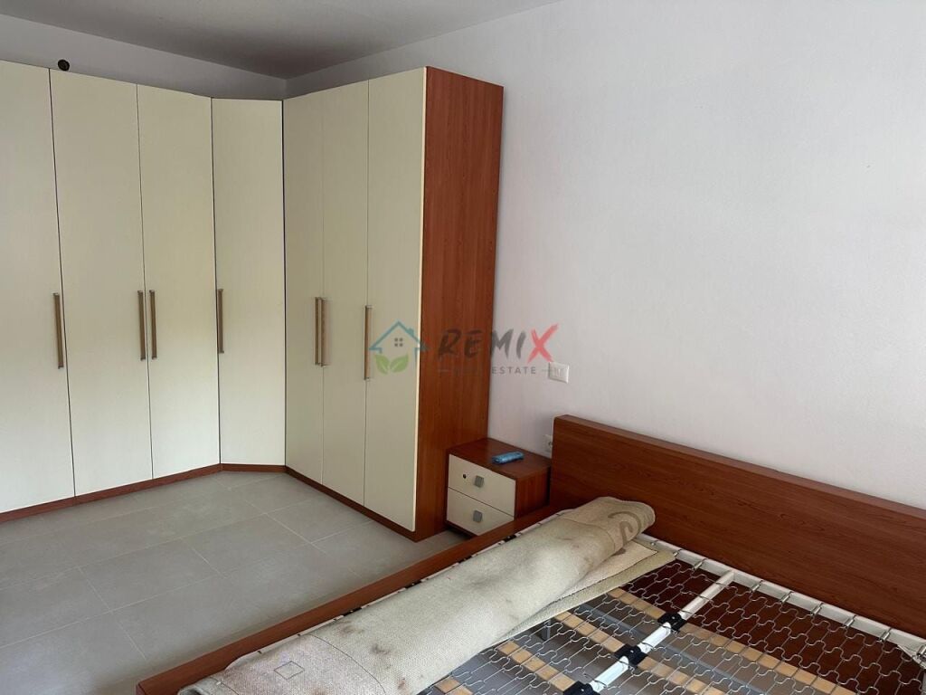 🏠 APARTAMENT 1+1 PËR QIRA – PRANË GJYKATËS, DURRËS