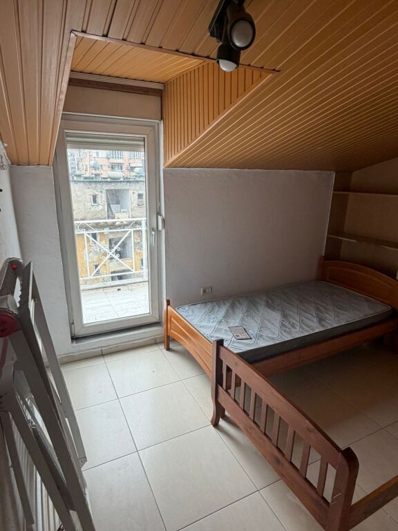 Affitto | Apartament 2 + 1 | Rruga Myslym Shyri | 400 €/mese