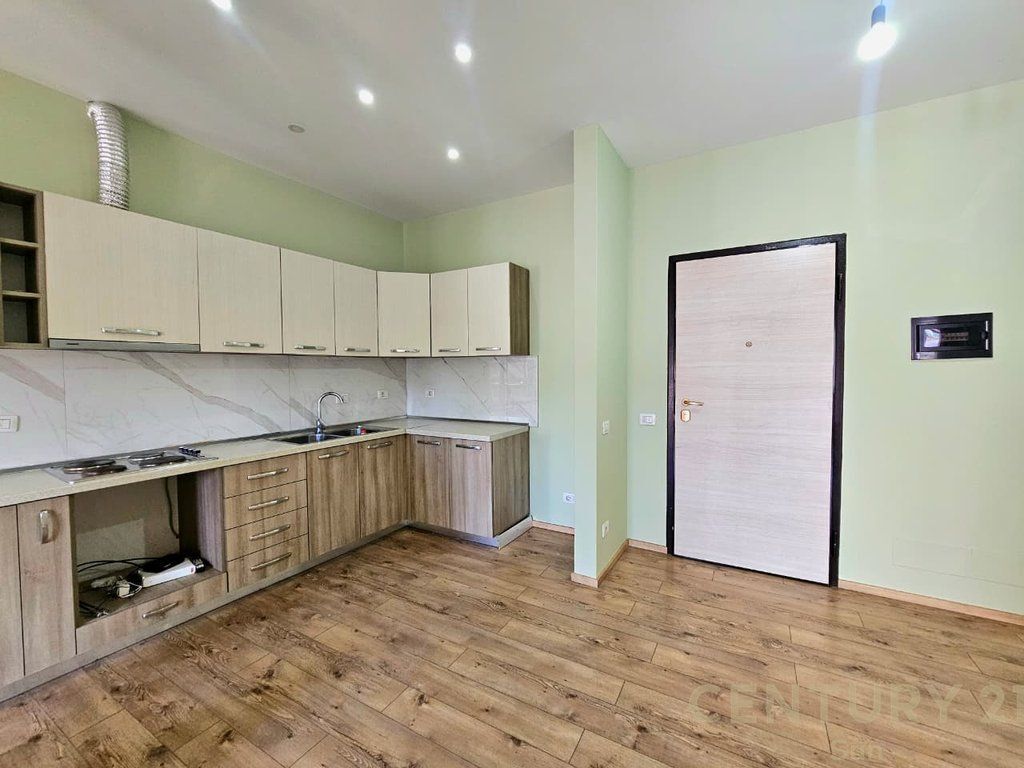 APARTAMENT 1+1 PER QIRA PRANE LIQENIT TE THATE