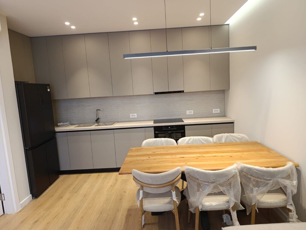 Apartament 2+1 me qera Rruga Jordan Misja