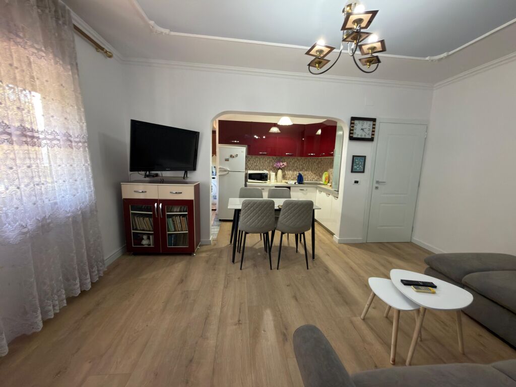 Apartment 2+1 For Rent in Xhamllik