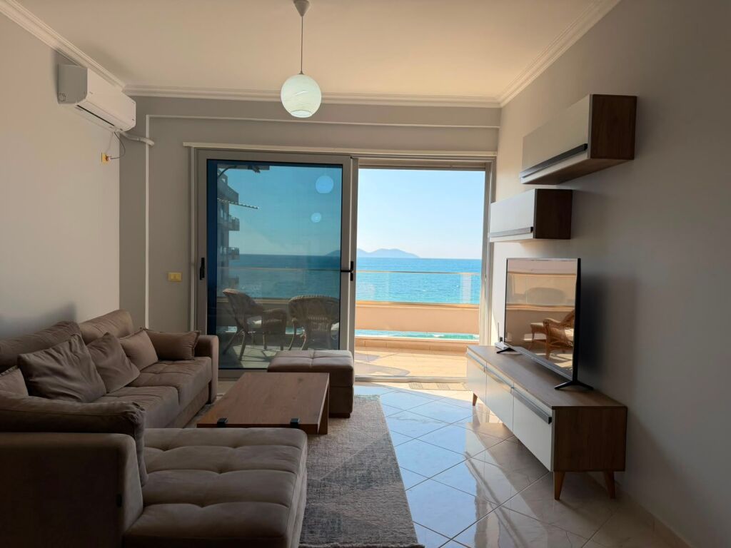 Super Appartamento 2+1 in Affitto Vista Mare, dal 1 Ottobre al 31 Maggio, Lungomare, Vlore