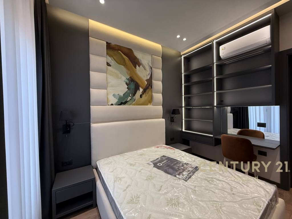SHITET APARTAMENT 1+1 + POST PARKIMI , KOMPLEKSI “DELIORGJI” !