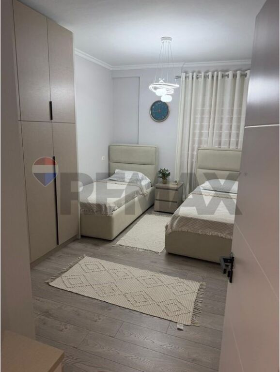 Apartment 2+1 for sale Yzberisht
