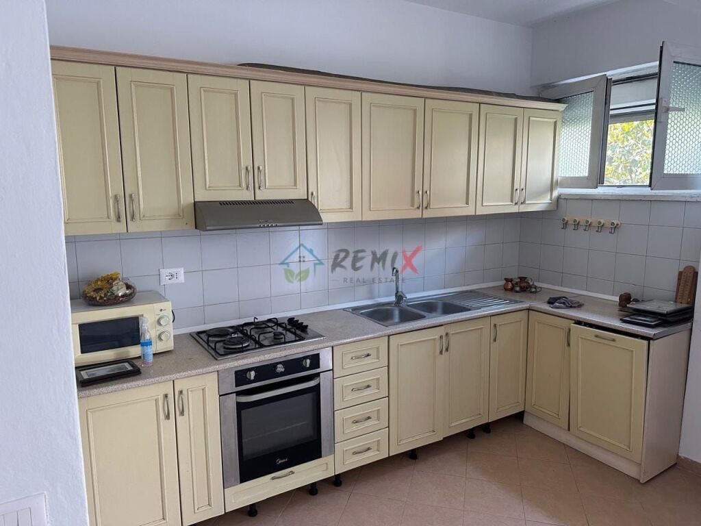 🏠 APARTAMENT 1+1 PËR QIRA – PRANË GJYKATËS, DURRËS