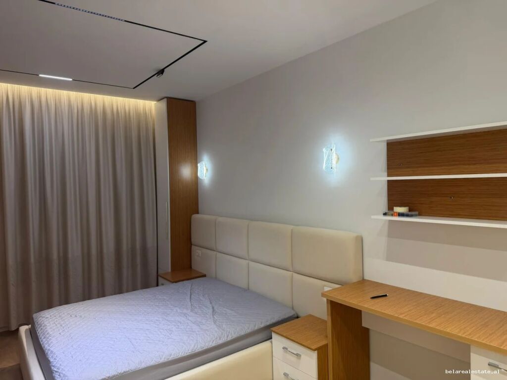Apartament Me Qera 2+1+post parkimi Tek Rruga 5 Maji (ID B2202090) Tirane