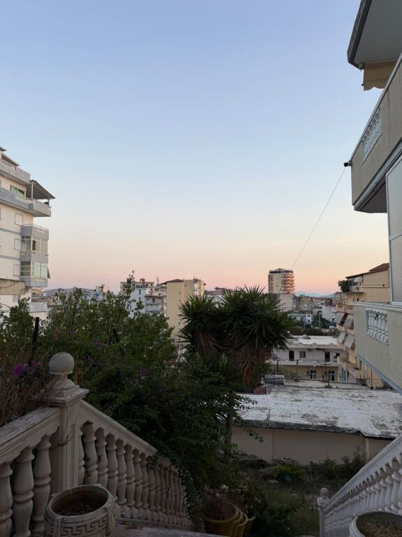 Apartament ne shitje 4+2+1 Sarande
