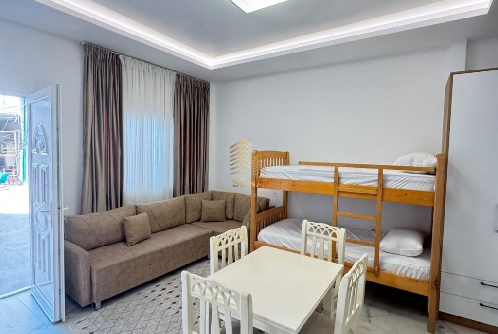 Qira, Garsoniere, 5 Maji,  40.000 Leke/muaj