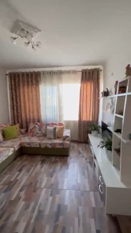 Apartament 2+1+2 per shitje Astir !