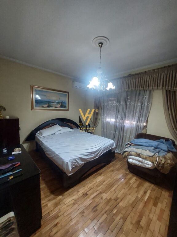 JEPET VILE DY KATESHE ME QERA NE XHAMLLIK 120.000 LEKE