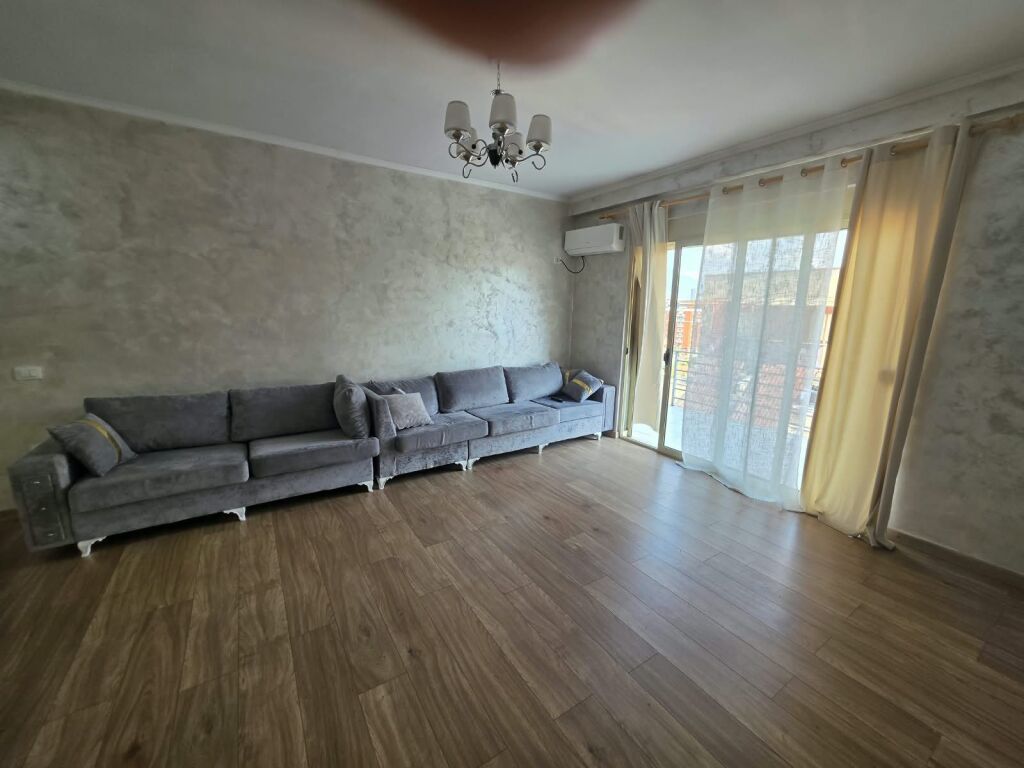 🏡 Apartament 2+1+2+2 ballkone me qera  📍 Astir, pranë market Jata