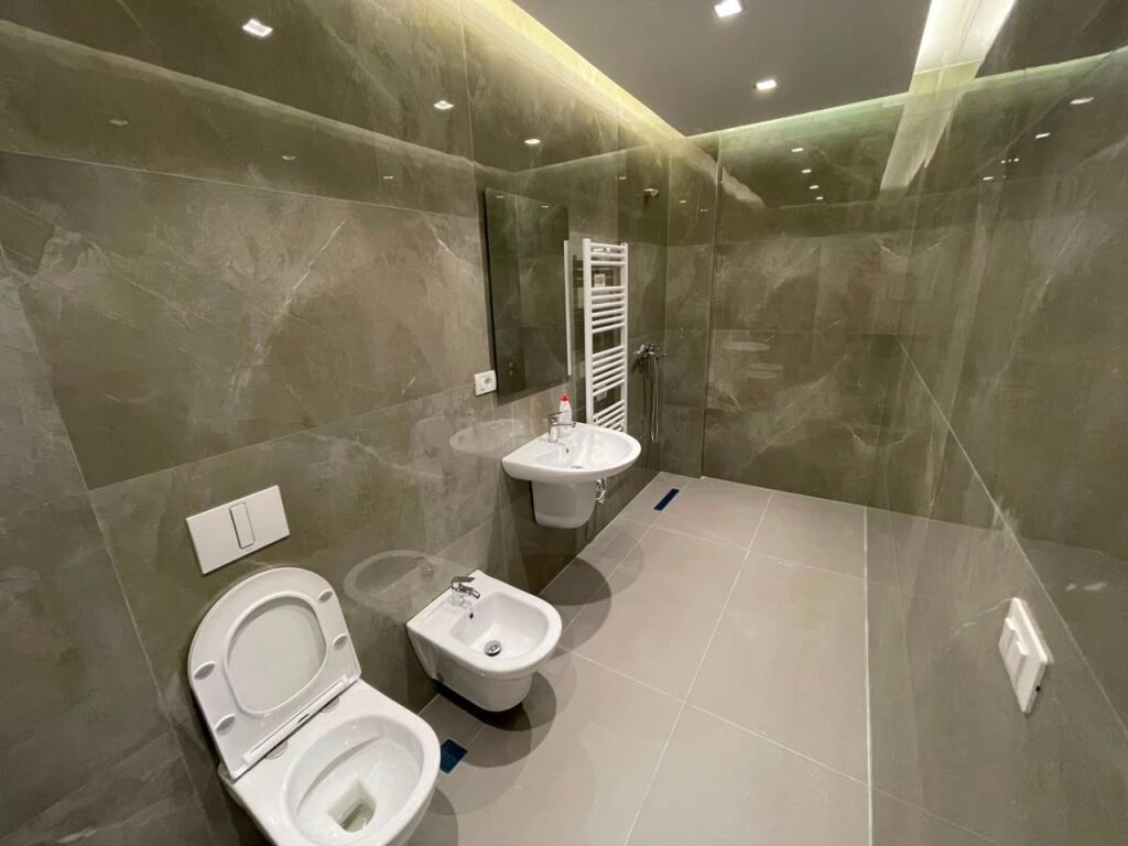 Rent, Apartment 2+1+2+Parking Space, Don Bosko, Tirane.