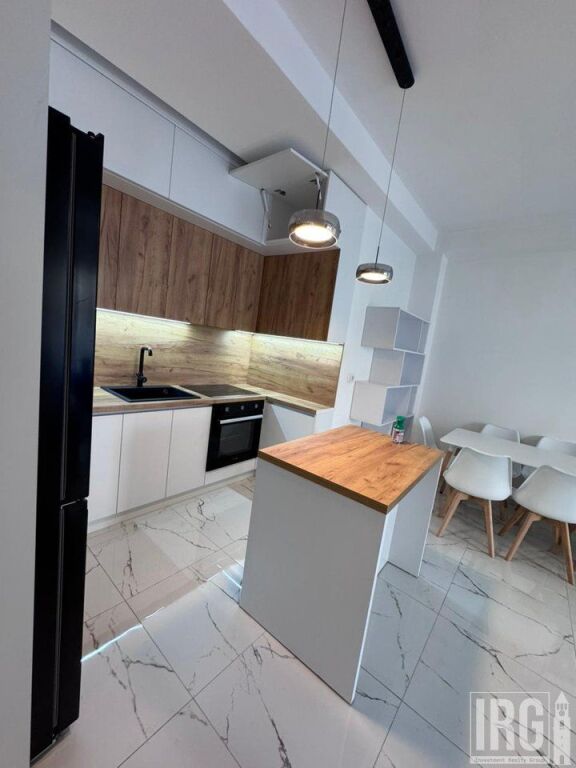Apartment 2+1+2 for rent near pharmacy 10